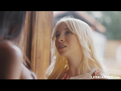 ❤️ Tyttö tulee kotiin muutamaa kuukautta myöhemmin ja päätyy syömään äitipuolensa pillua ❤❌ Kaunis porno at us ﹏