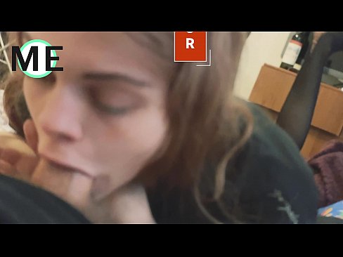 ❤️ Kurkkumulkku, revityt sukkahousut ja revityt korkokengät kiva tavata ❤❌ Kaunis porno at us ﹏