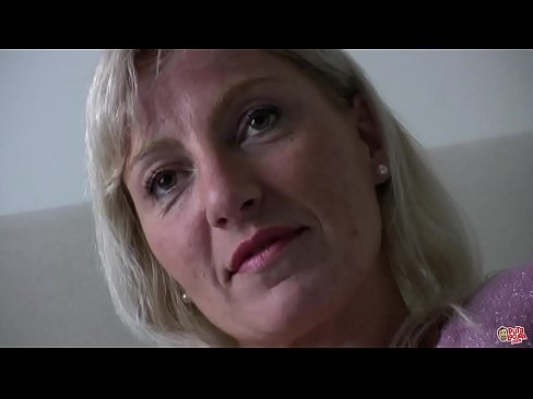 ❤️ Äiti jota me kaikki nussimme ... Lady, käyttäydy kunnolla! ❤❌ Kaunis porno at us ﹏